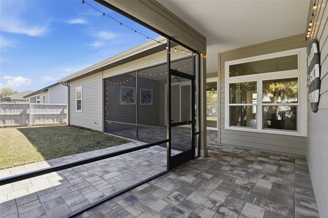 12390 SW 6TH PLACE, Newberry, FL 32669