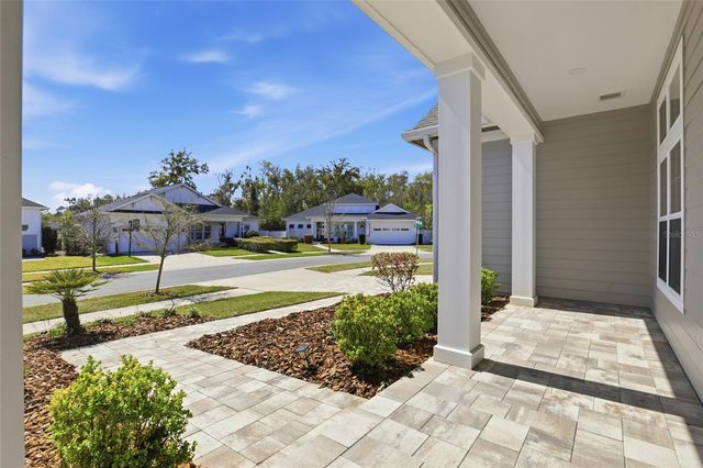 12390 SW 6TH PLACE, Newberry, FL 32669