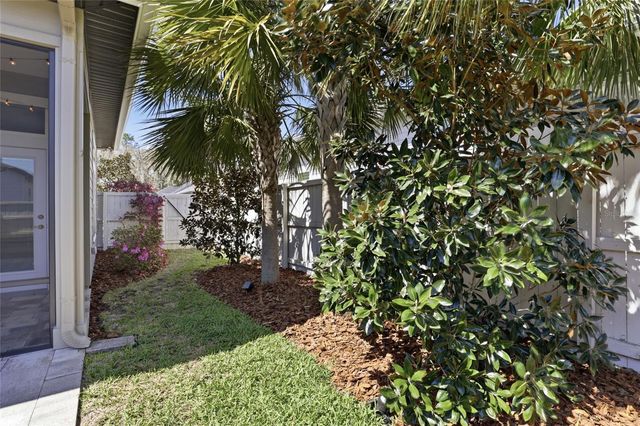12390 SW 6TH PLACE, Newberry, FL 32669