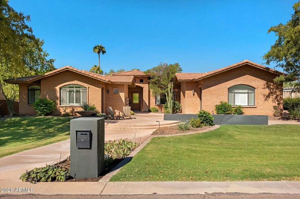 1702 E MYRNA Lane, Tempe, AZ 85284 — exterior