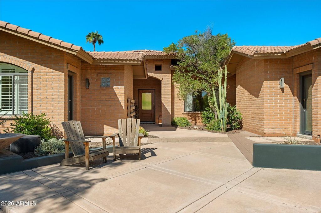 1702 E MYRNA Lane, Tempe, AZ 85284 — photo 2