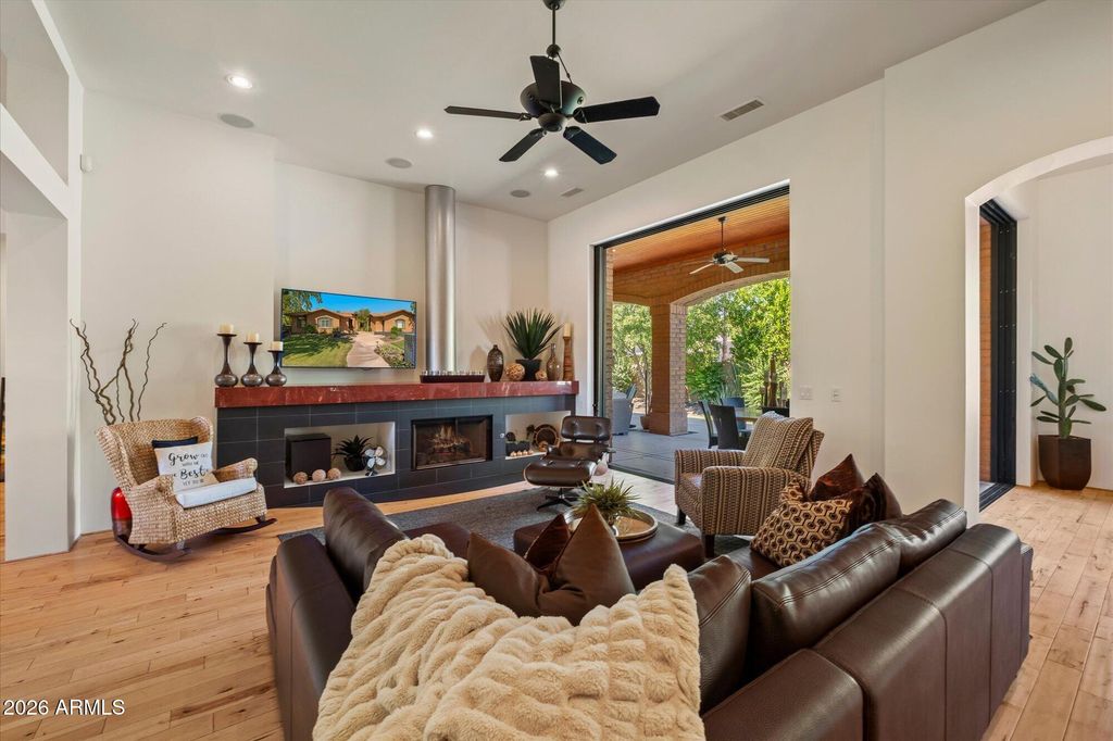1702 E MYRNA Lane, Tempe, AZ 85284 — photo 5