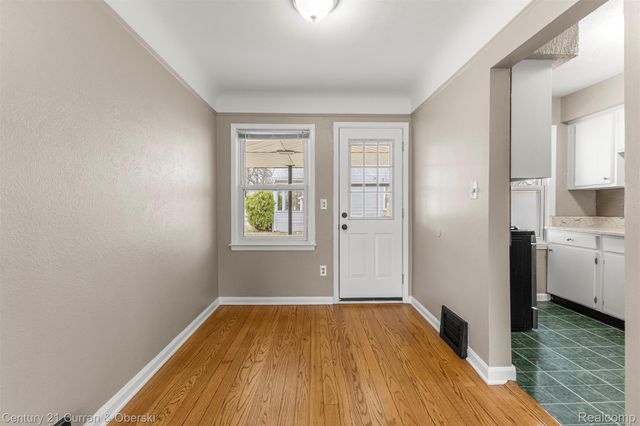 1101 E 4th Street, Royal Oak, MI 48067