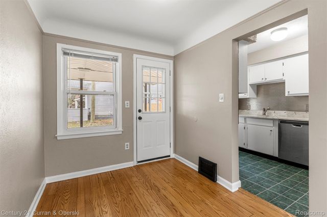 1101 E 4th Street, Royal Oak, MI 48067