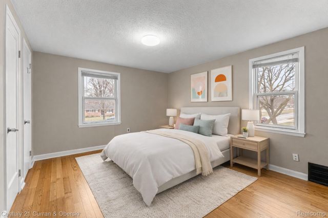 1101 E 4th Street, Royal Oak, MI 48067