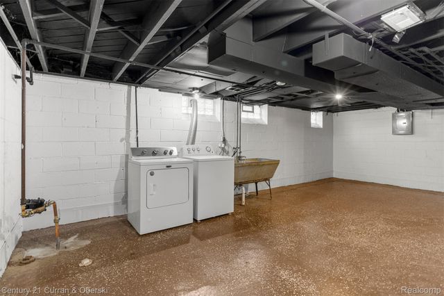 1101 E 4th Street, Royal Oak, MI 48067