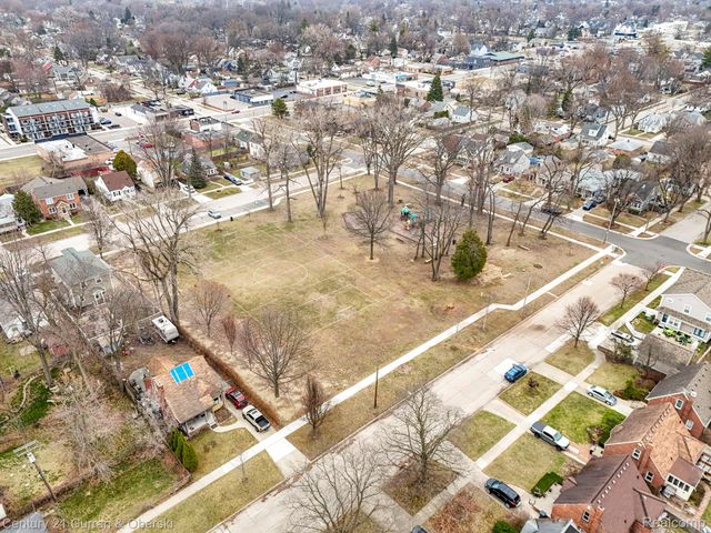 1101 E 4th Street, Royal Oak, MI 48067