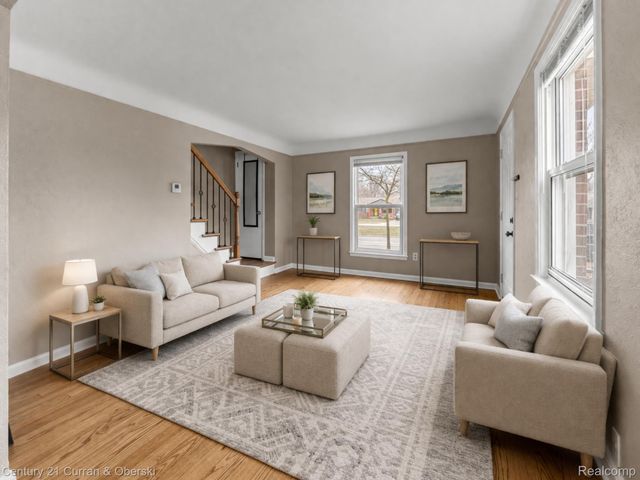 1101 E 4th Street, Royal Oak, MI 48067