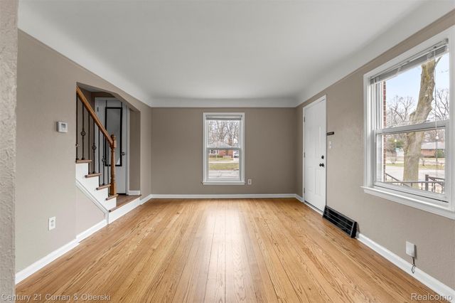 1101 E 4th Street, Royal Oak, MI 48067