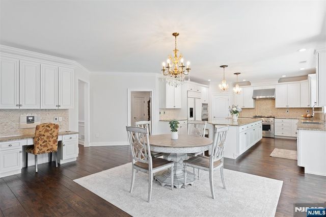 3 Quarterhorse Crossing, Sparta, NJ 07871