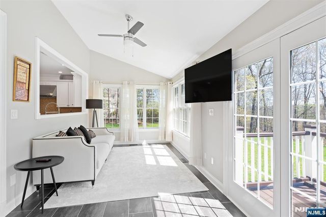 3 Quarterhorse Crossing, Sparta, NJ 07871