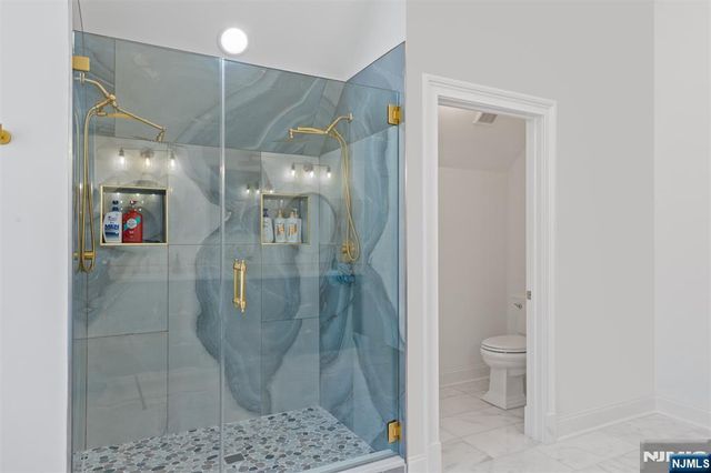 3 Quarterhorse Crossing, Sparta, NJ 07871