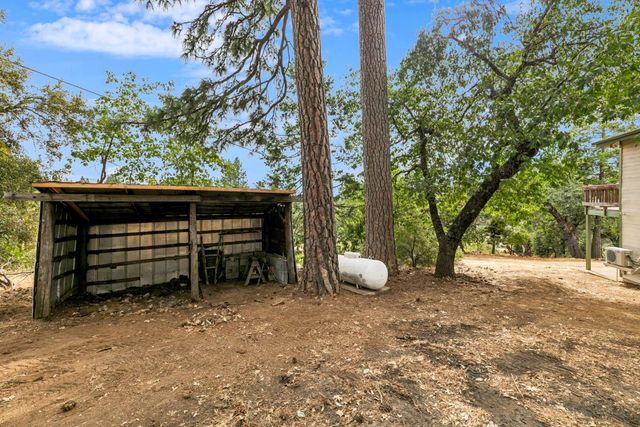 2840 Mace Rd, Camino, CA 95709