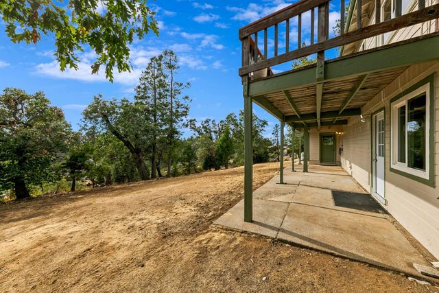 2840 Mace Rd, Camino, CA 95709