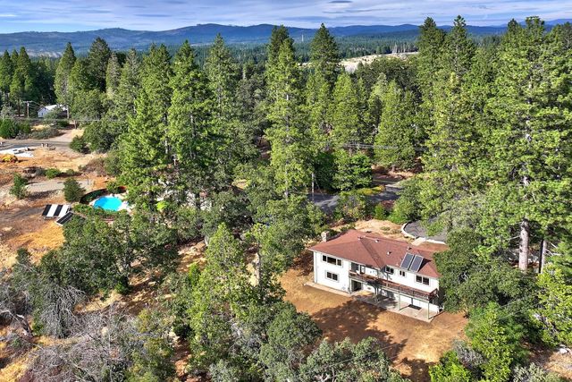 2840 Mace Rd, Camino, CA 95709