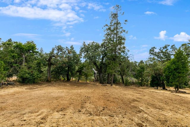 2840 Mace Rd, Camino, CA 95709