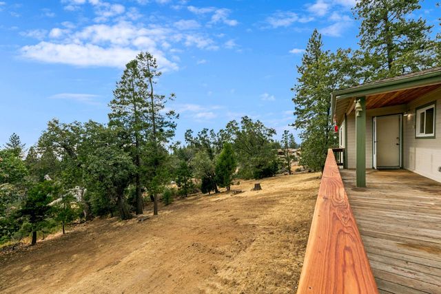 2840 Mace Rd, Camino, CA 95709