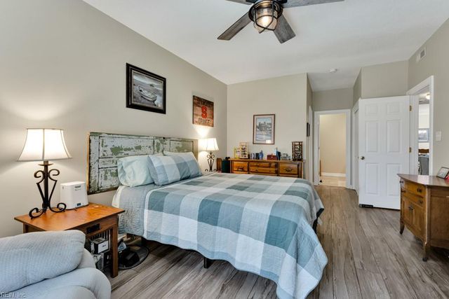 2102 Carrara CT, Virginia Beach, VA 23456