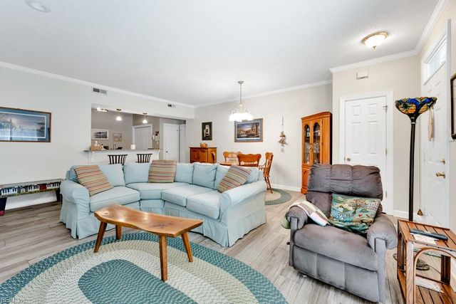 2102 Carrara CT, Virginia Beach, VA 23456