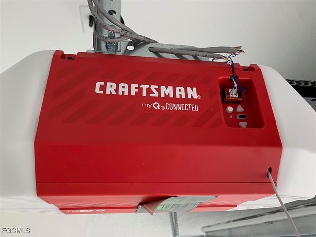 8031 Melody CIR, Labelle, FL 33935