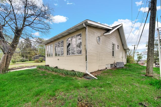 2418 Ridge Road, Highland, IN 46322