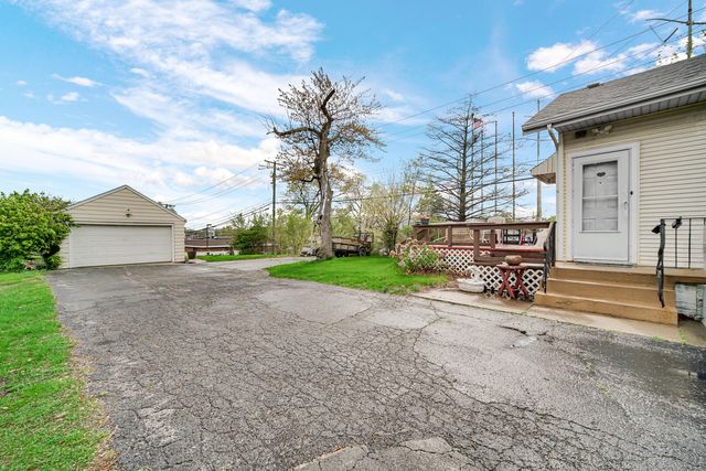 2418 Ridge Road, Highland, IN 46322