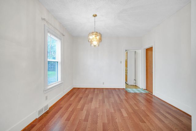 2418 Ridge Road, Highland, IN 46322