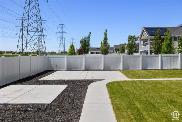 45 N VILLAGE PARK DR, Layton, UT 84041