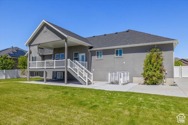 45 N VILLAGE PARK DR, Layton, UT 84041