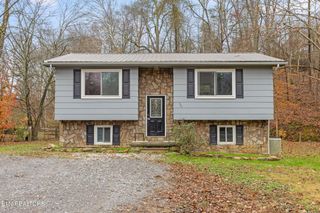 321 Thacker Lane, Etowah, TN 37331
