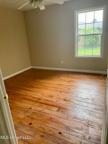 52 Alpine Drive, Starkville, MS 39759
