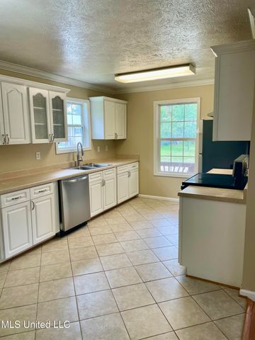 52 Alpine Drive, Starkville, MS 39759