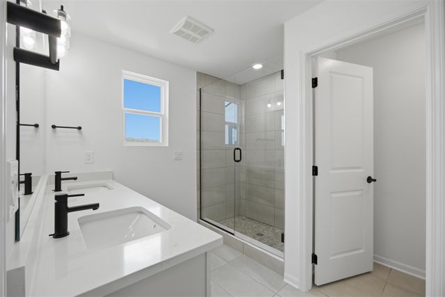 5574 E Spaniel Drive, Ann Arbor, MI 48108