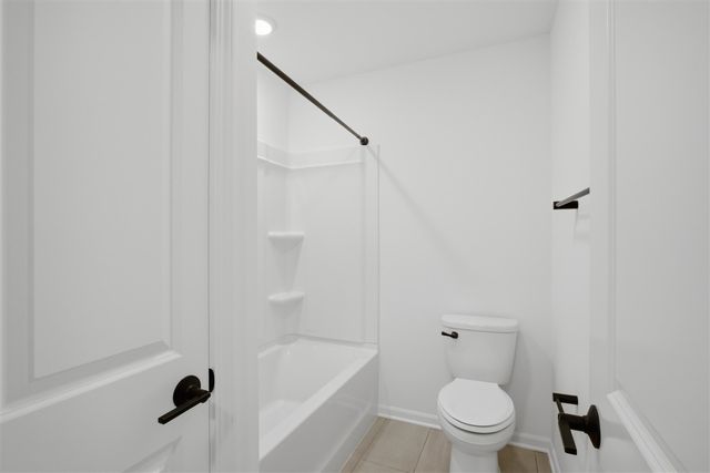 5574 E Spaniel Drive, Ann Arbor, MI 48108
