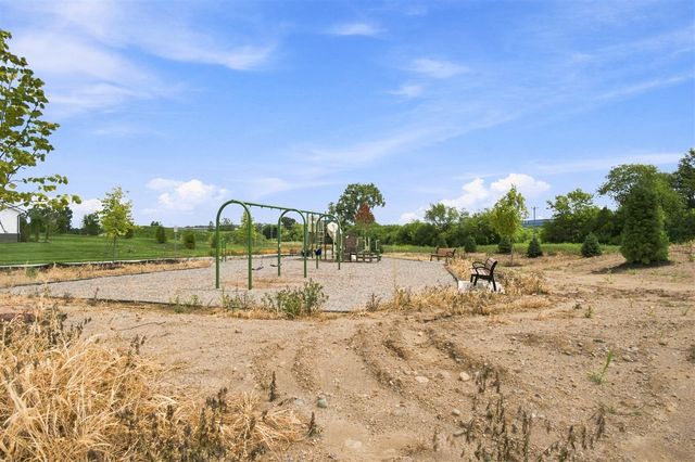 5574 E Spaniel Drive, Ann Arbor, MI 48108