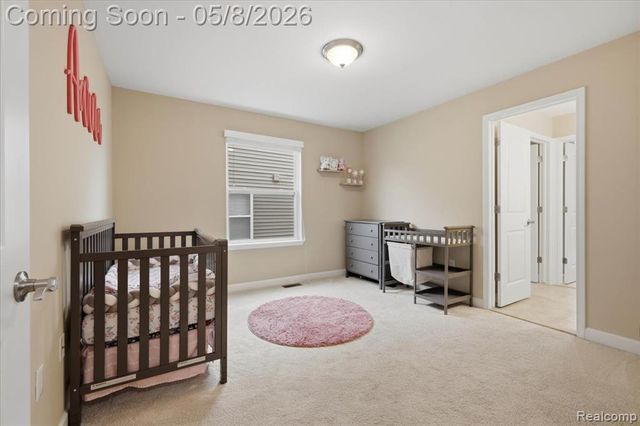 1114 Wales Drive, Lake Orion, MI 48359