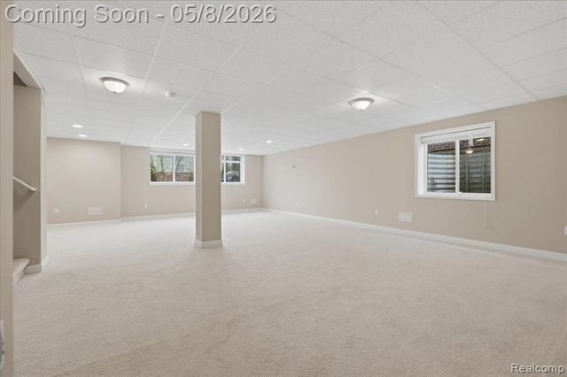 1114 Wales Drive, Lake Orion, MI 48359