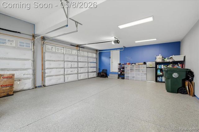 1114 Wales Drive, Lake Orion, MI 48359