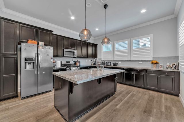 1083 Yucca Dr, El Dorado Hills, CA 95762