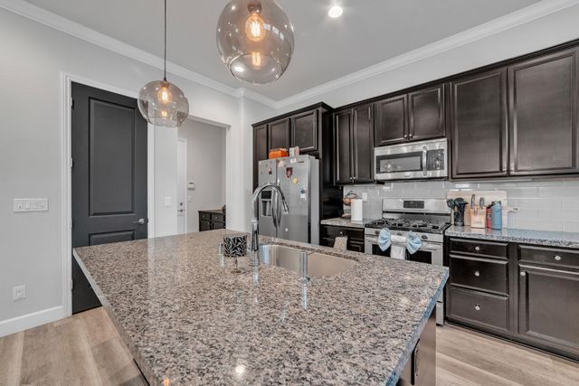1083 Yucca Dr, El Dorado Hills, CA 95762