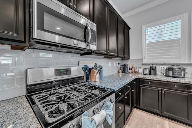 1083 Yucca Dr, El Dorado Hills, CA 95762