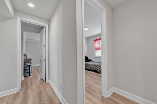 1083 Yucca Dr, El Dorado Hills, CA 95762