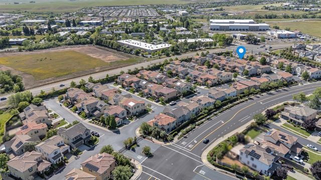 1083 Yucca Dr, El Dorado Hills, CA 95762