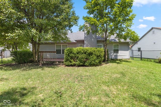 11115 Hunters Boulevard, Indianapolis, IN 46235