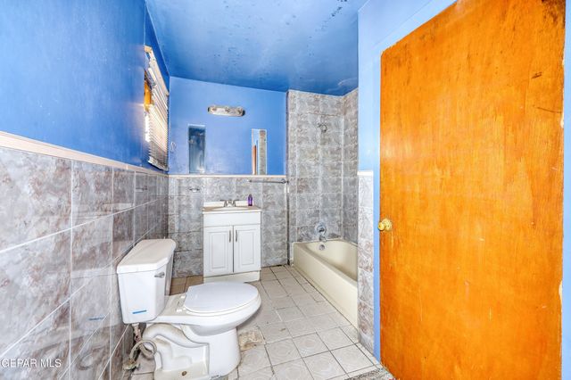 521 CENTER Way, El Paso, TX 79915