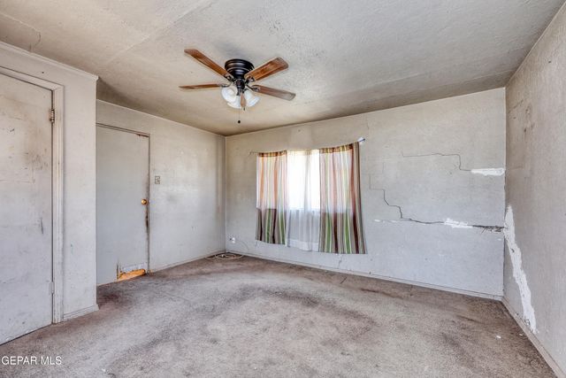 521 CENTER Way, El Paso, TX 79915