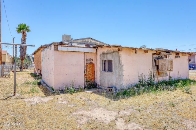 521 CENTER Way, El Paso, TX 79915