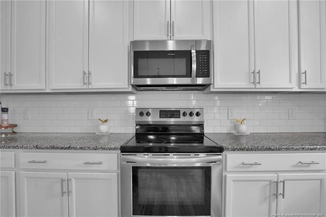 315 Carolina Drive, Raeford, NC 28376