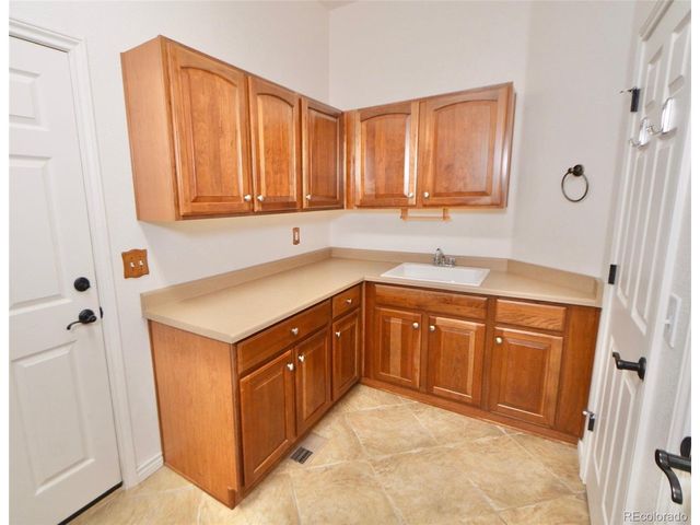 7304 Sapphire Pointe Blvd, Castle Rock, CO 80108