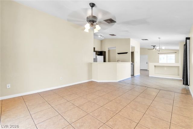 6673 Diamond Care Drive, Las Vegas, NV 89122